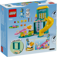 LEGO  BLUEY 11201 Divertimento al parco giochi di Bluey e Chloe