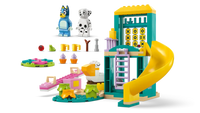 LEGO  BLUEY 11201 Divertimento al parco giochi di Bluey e Chloe