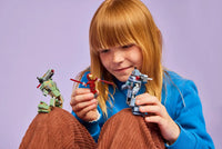 LEGO MARVEL 76320 Iron Man e War Machine contro i droni di Hammer