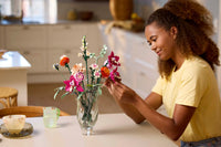 LEGO BOTANICA 10342 Bouquet di fiori rosa
