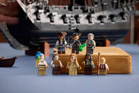 LEGO ICONS 10265 Nave pirata del Capitano Jack Sparrow