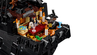 LEGO ICONS 10265 Nave pirata del Capitano Jack Sparrow