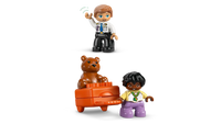 LEGO DUPLO 10443 La prima volta in aeroporto