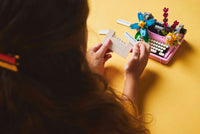 LEGO CREATOR 3in1 31169 Macchina da scrivere con fiori