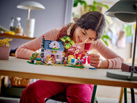 LEGO FRIENDS 42669 Casa degli apicoltori e giardino fiorito