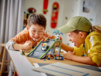 LEGO CITY 60460 Nessun limite: gara sulla pista a rampe