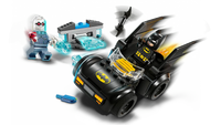 LEGO DC SUPER HEROS 76301 Batman™ e Batmobile™ contro Mr. Freeze™