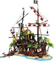LEGO IDEAS 21322 I PIRATI DI BARRACUDA BAY